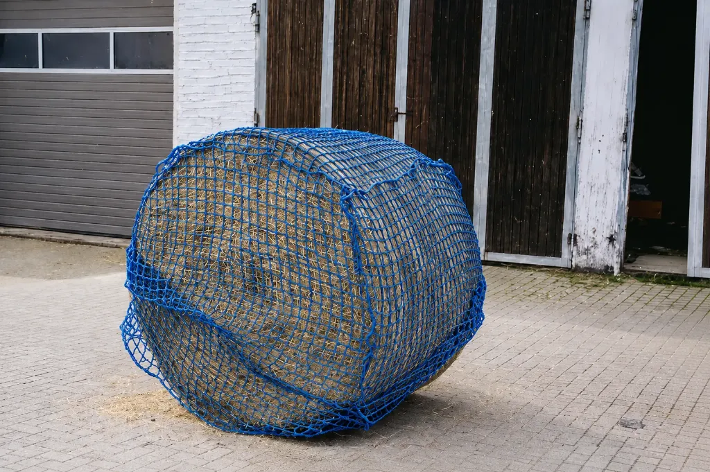 [BR-B161410] Filet à foin balle ronde bleu – maille 100 mm – 1,60 x 1,40 m